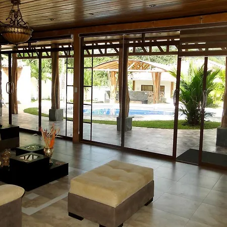 La Casa De La Abuela Villa Sucua Exterior photo