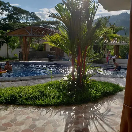 La Casa De La Abuela Villa Sucua Exterior photo