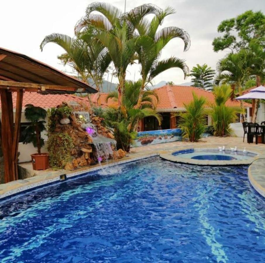 La Casa De La Abuela Sucua